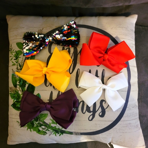 Jojo Siwa girls Bows - Picture 3 of 3